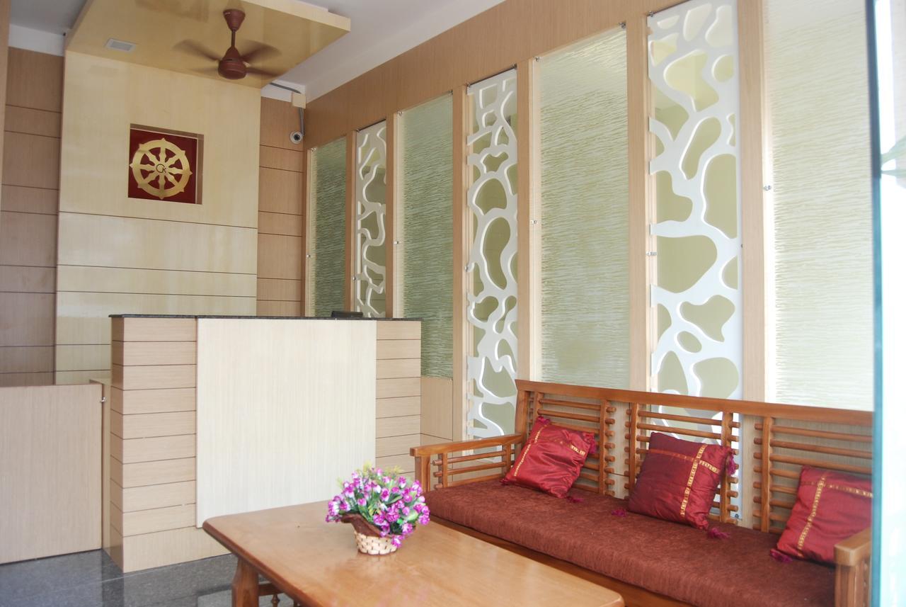 מלון ראמאנטהפורם Chakraa Residency מראה חיצוני תמונה